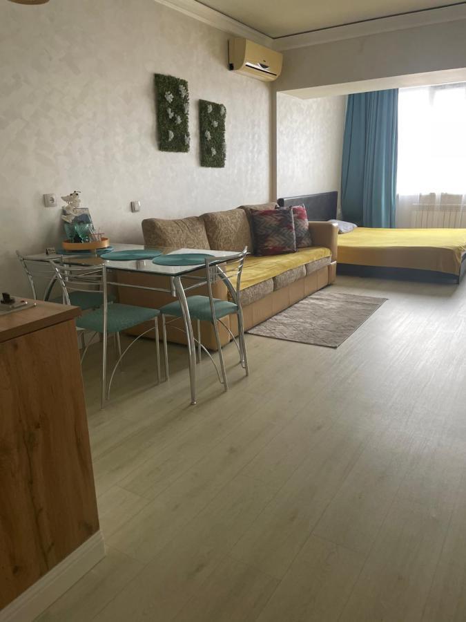 Арбат Apartment Almaty Eksteriør billede